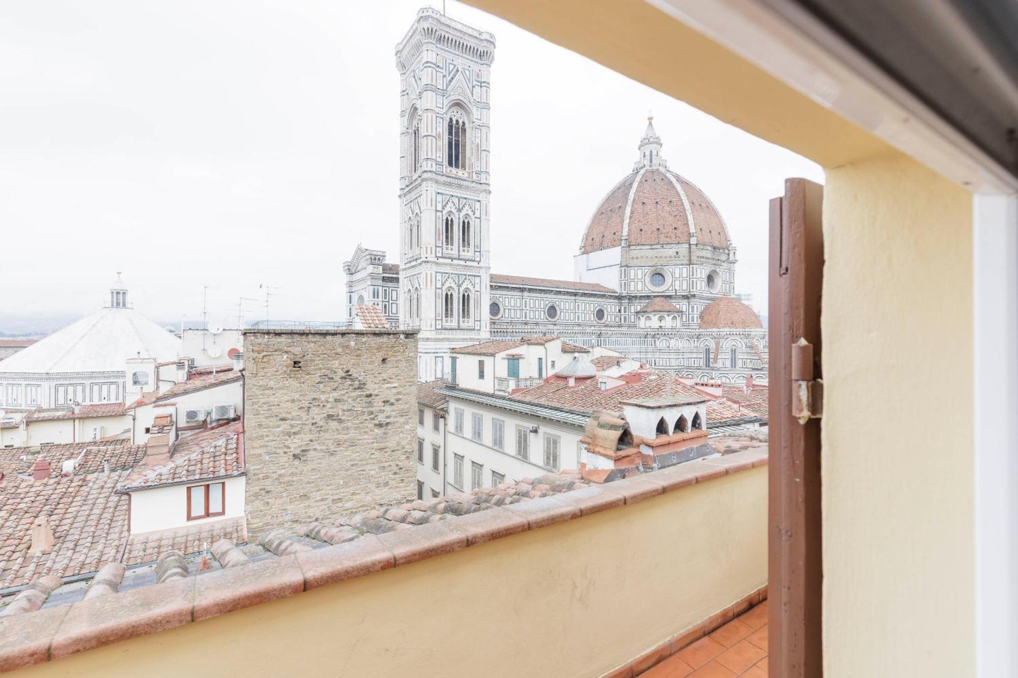 Duomo View Apartment Florencia Exterior foto